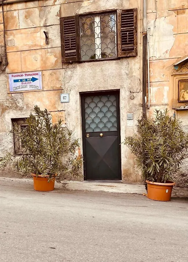 Cathedral House Design Apartment Palermo