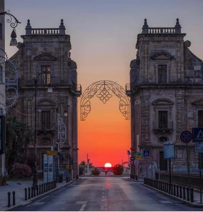 Cathedral House Design Apartment Palermo Italy